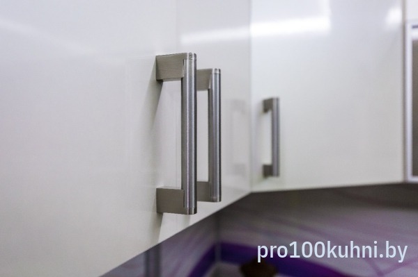 Кухня. Цвет: 0001 Белый. Вид: Угловая. Фасад: Пластик.