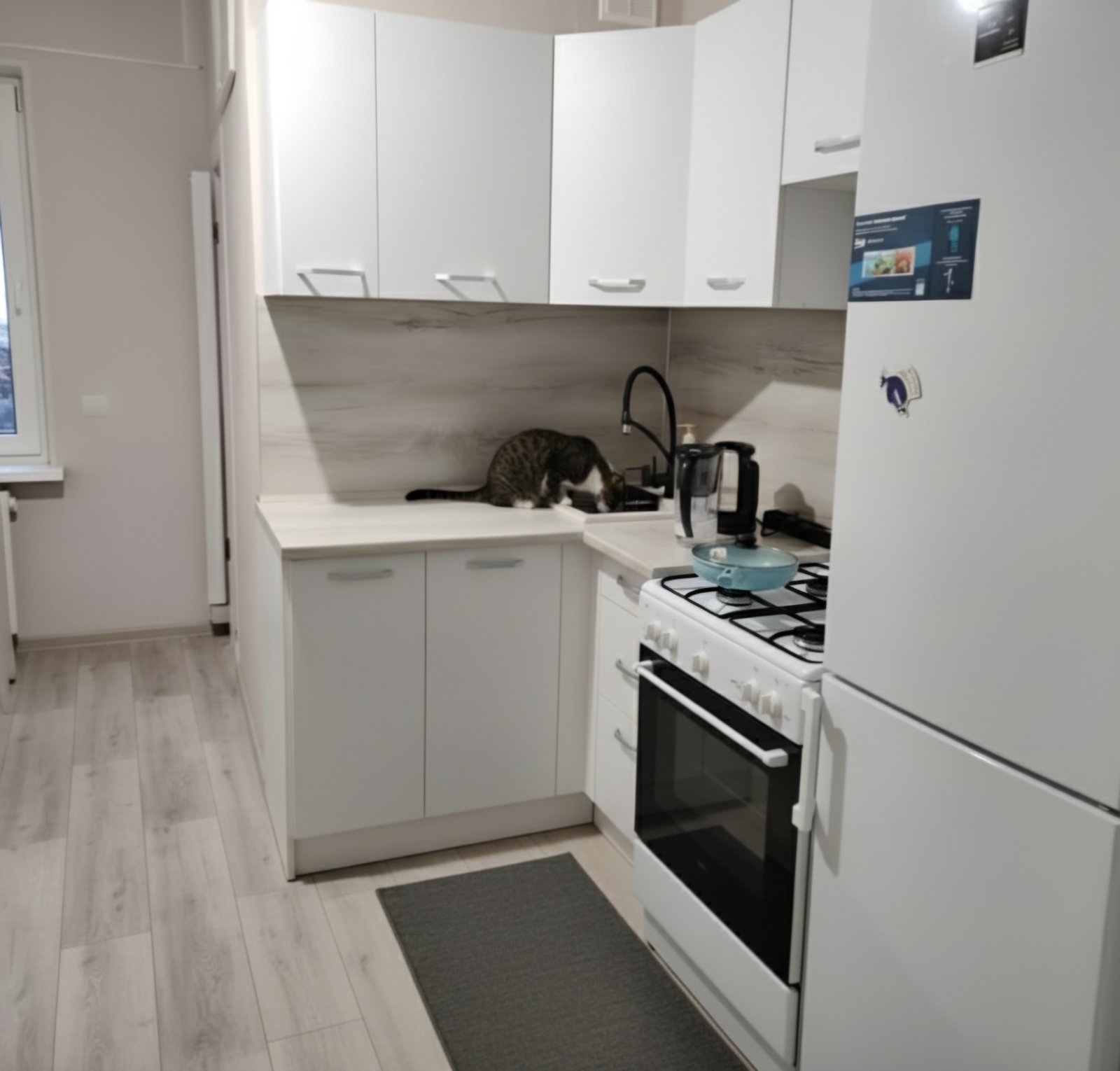 Угловая кухня Новая Волна 3 метра (белая)