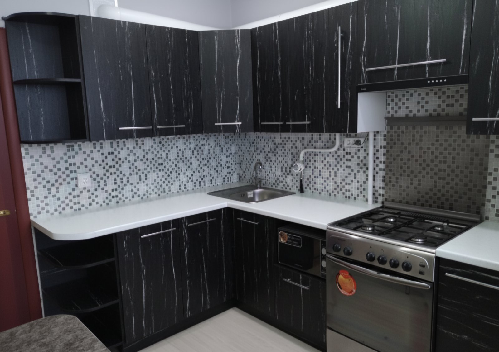 Угловая кухня Очаг 4,2 метра (марквина)