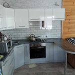 Угловая кухня Хай-Тек Мастера 4,1 метра (белый глянец)