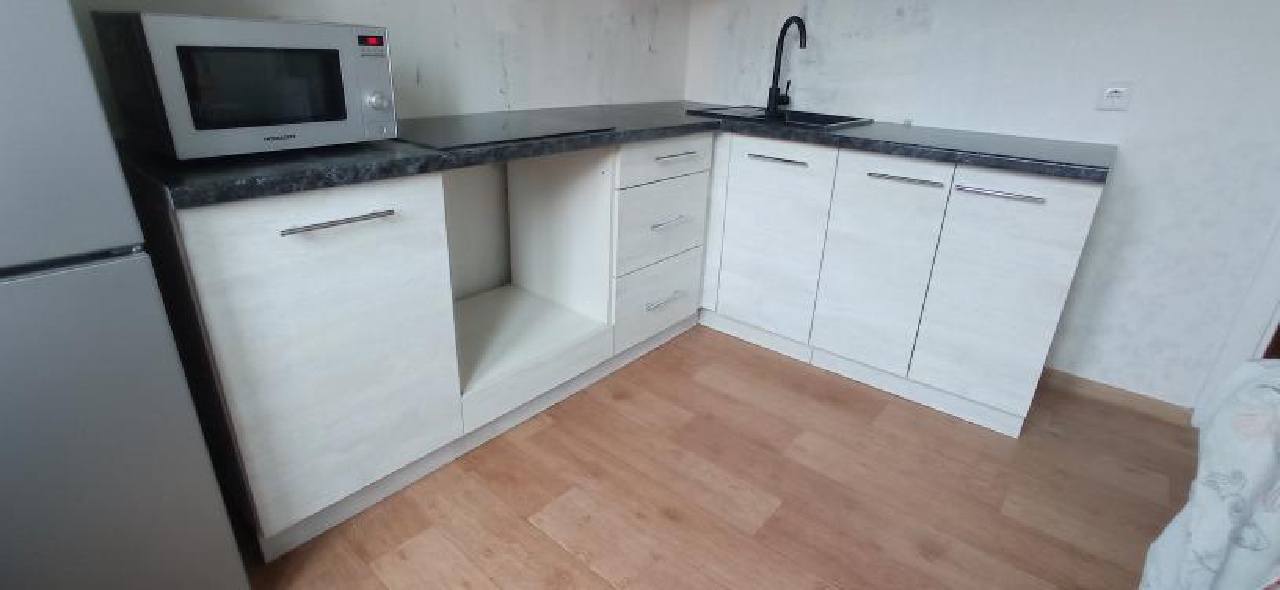 Угловая кухня Венера 3,9 метра (ледяное дерево)