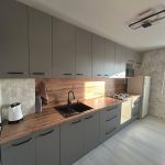 Прямая кухня Роскошь 4 метра (серый пыльный)