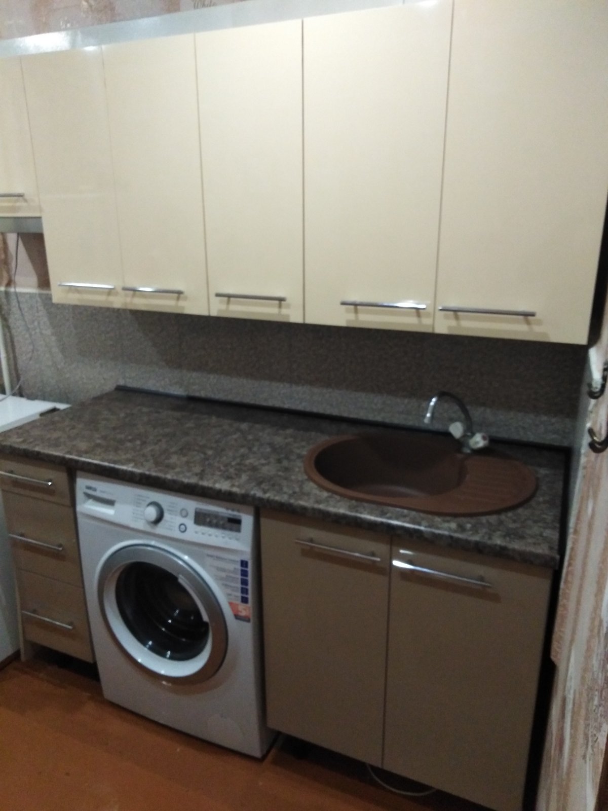 Прямая кухня НеоКухня 2,4 метра (бодега/капучино)