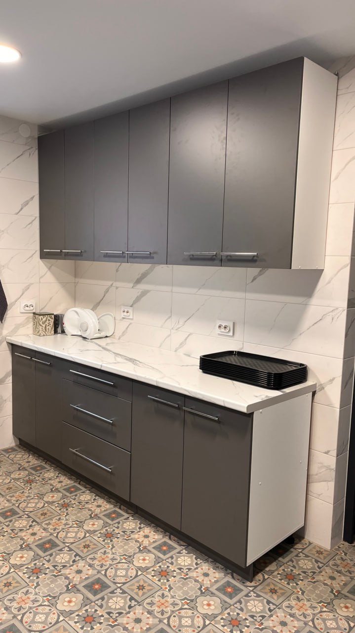 Угловая кухня Лофт-шик 6,4 метров (оникс серый)